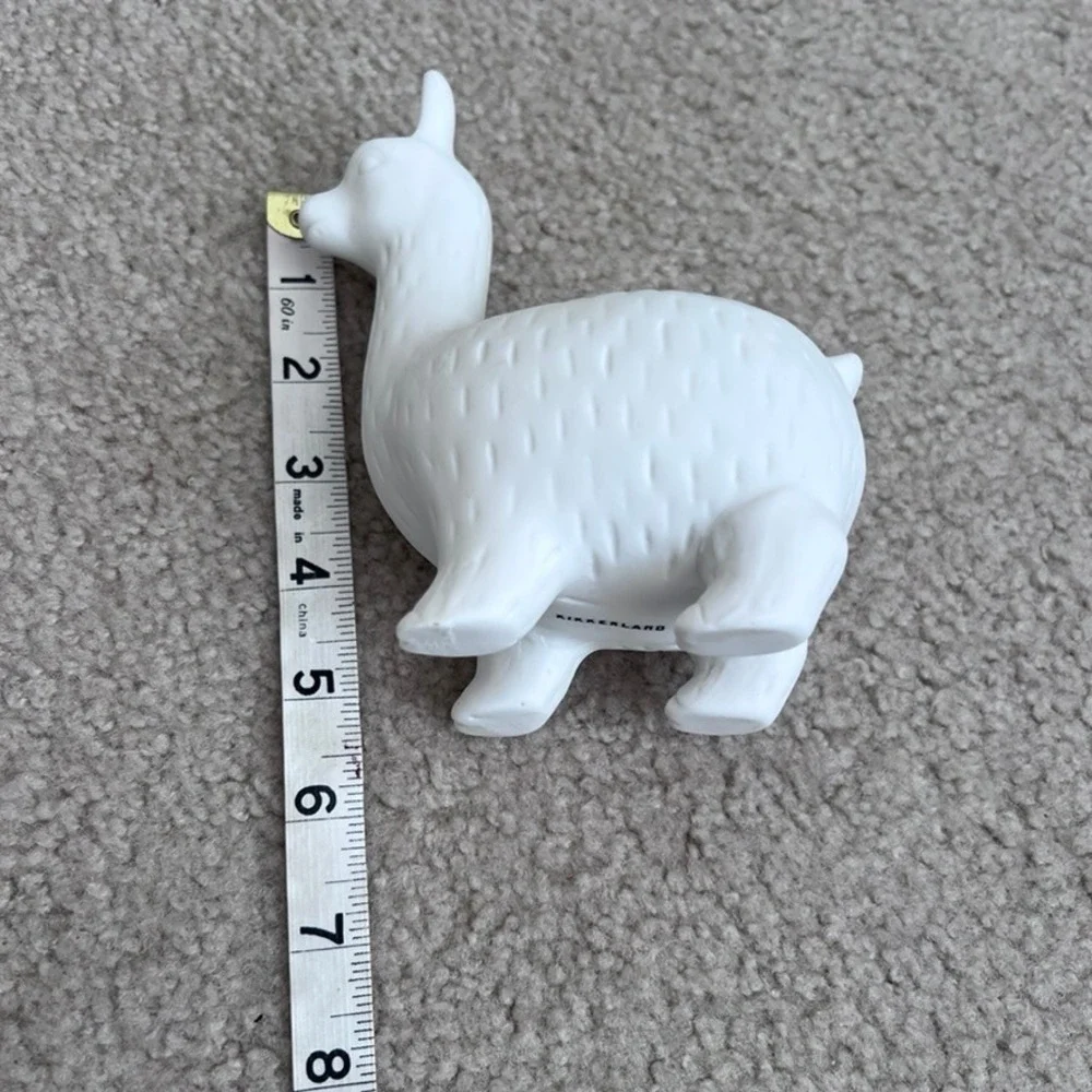 Kikkerland White Ceramic Llama Planter‎ Succulent Pot Animal Figurine
